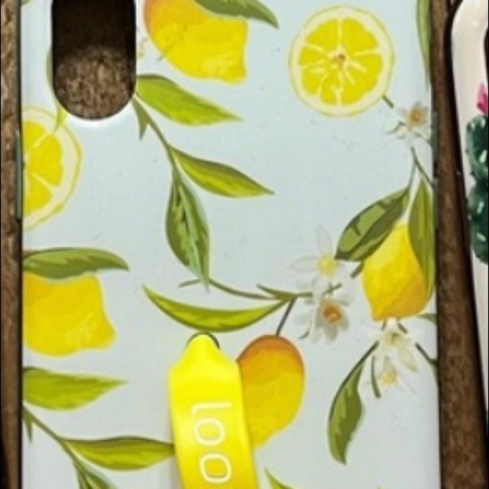 Lemon Loopy case for IPhone XS